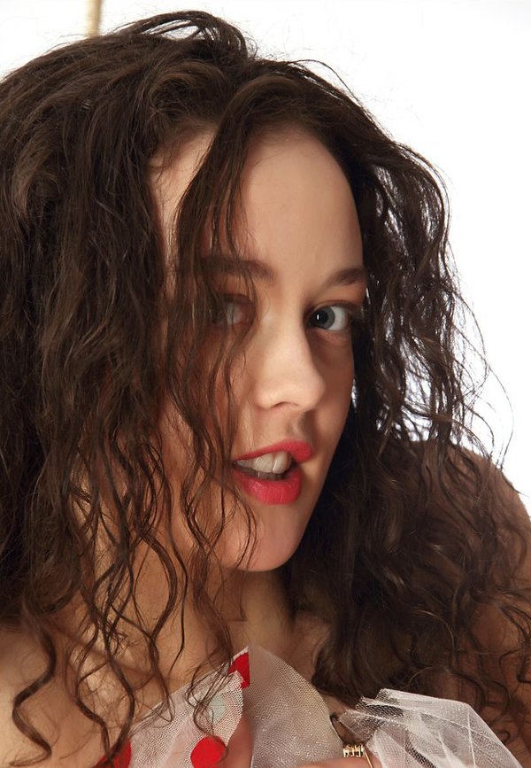 Леночка, 26 лет, 10 размер груди